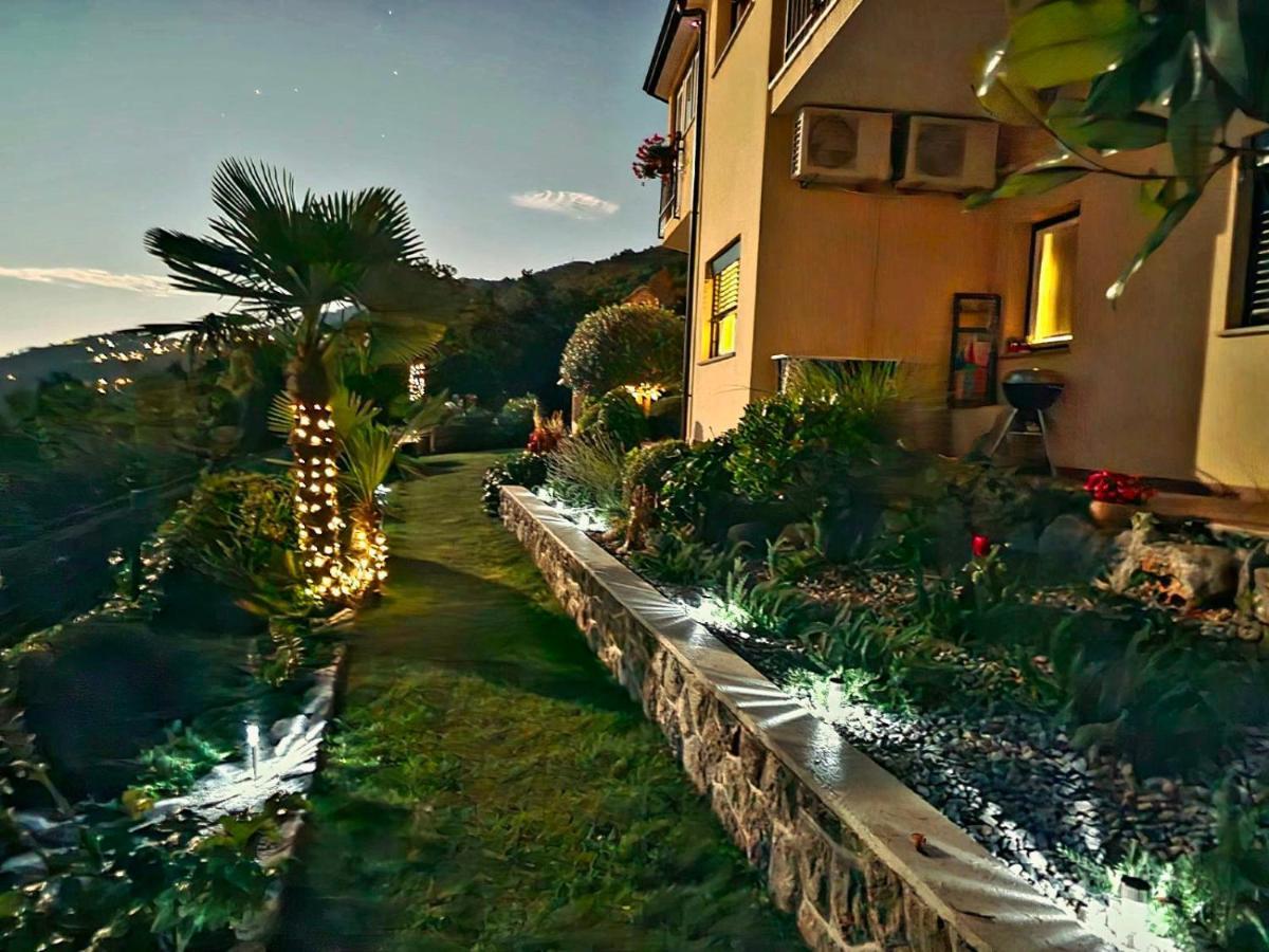 Apartments Villa Krasa Laurana Esterno foto